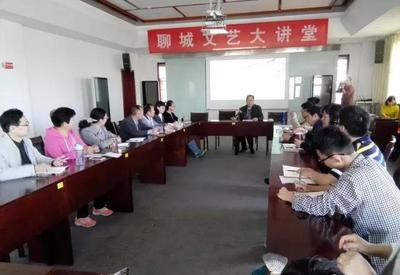 詩(shī)人康學(xué)森在水城大講堂開講《一個(gè)守望詩(shī)歌的人》 - 今日頭條(www.toutiao.com)
